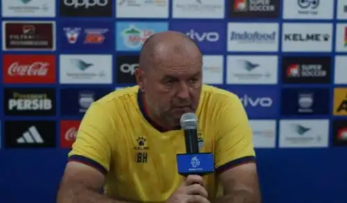 PERSIB Siap Hadapi Dewa United, Hodak Ingatkan Laga Tidak Akan Mudah