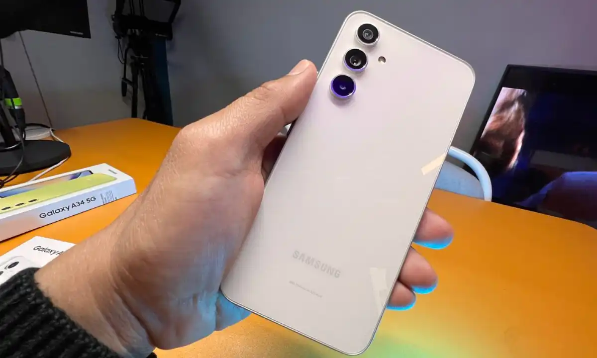 Samsung Galaxy A54 5G: Harga dan Spesifikasi Si Mid-Range Rasa Sultan