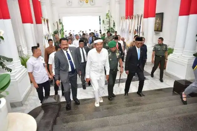 Dedi Mulyadi Ubah Kebun Sayur PTPN Jadi Lahan Teh 200 Hektare