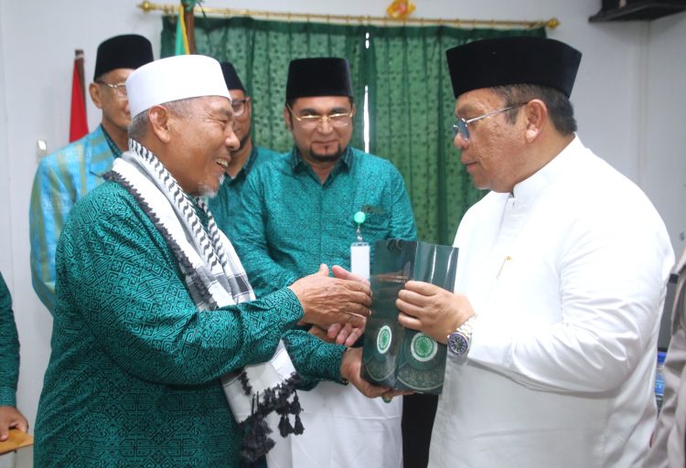 Wali Kota Pematangsiantar Wesly Silalahi Hadiri Acara Penutupan Mukerda DP MUI Kota Pematangsiantar