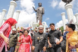 Direncanakan Sejak Tahun 2011, Wali Kota Pematangsiantar Wesly Silalahi Akhirnya Resmikan Monumen Raja Sang Naualuh Damanik