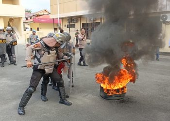Kapolres Sibolga Pimpin Simulasi Ton Dalmas Hadapi Unjuk Rasa