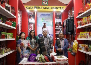 Wali Kota Pematangsiantar Wesly Silalahi Mengikuti Langsung Pembukaan Munas VII APEKSI di Grand City Mall Surabaya