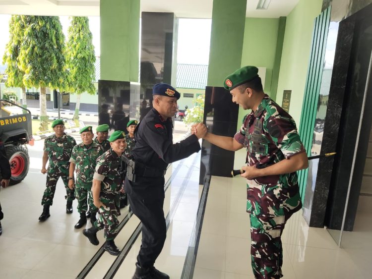 Komandan Batalyon C Pelopor Brimob Sumut Kunjungi Kodim 0212/TS, Perkuat Sinergi TNI-POLRI