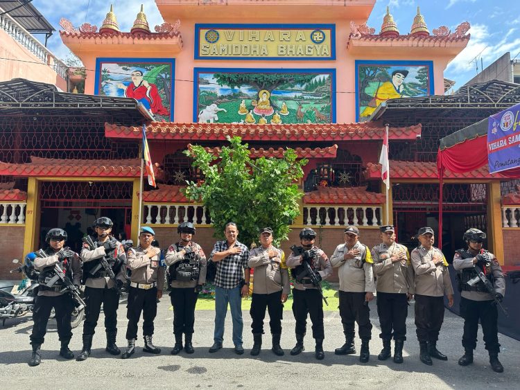 Brimob Sumut Gelar Patroli di Vihara Pematangsiantar, Jaga Kondusifitas Perayaan Waisak 2025