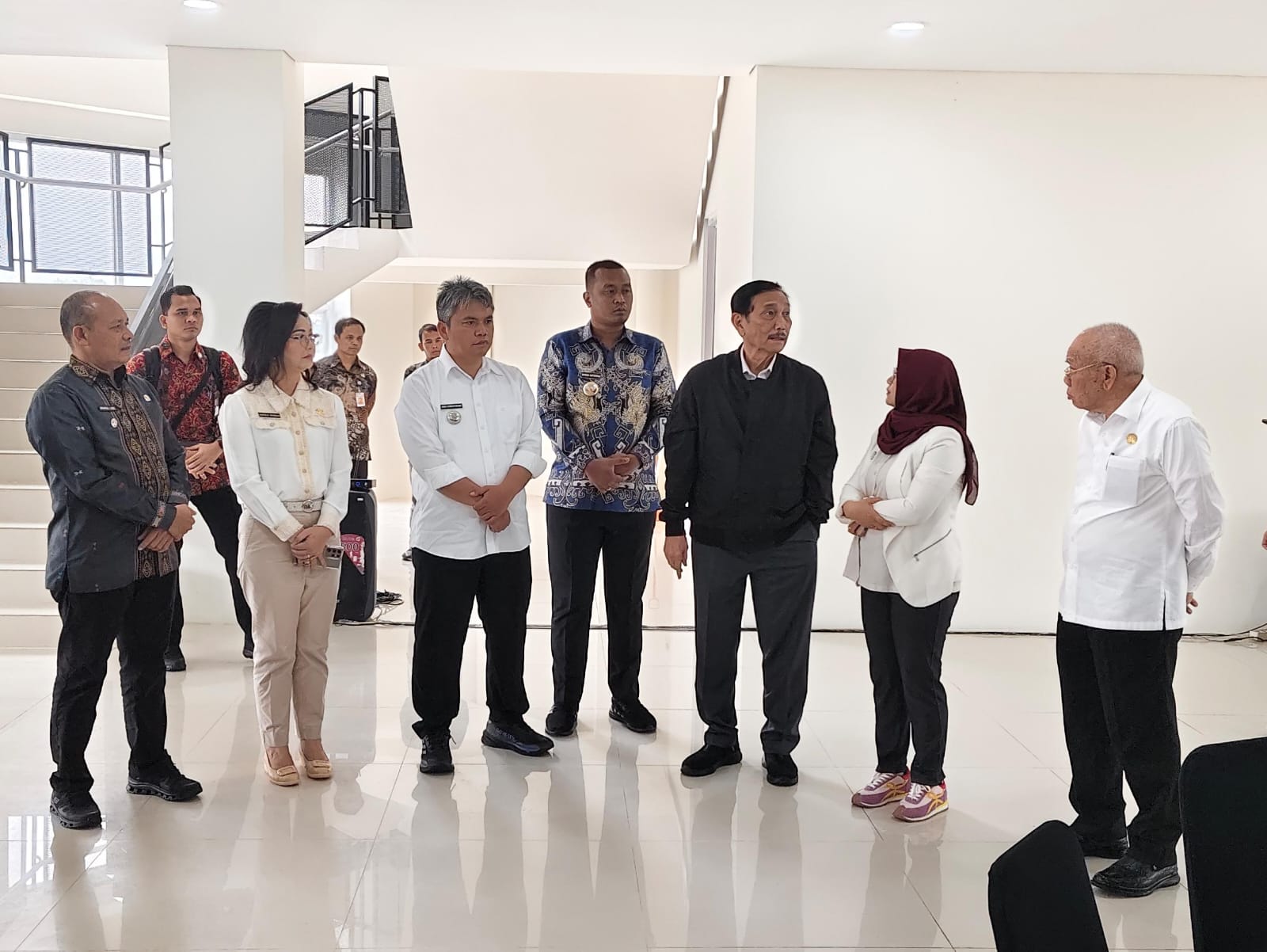 Wakil Bupati Tapteng, Hadiri Kunjungan Wakil Presiden Republik Indonesia Di Kabupaten Humbang Hasundutan