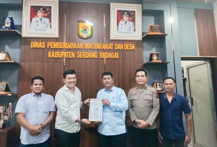 Pemkab Sergai Ulurkan Tangan Bantu Renovasi Rumah Ibadah