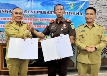 Dalam Rangka Penanganan Hukum Perdata dan Tata Usaha Negara, Bupati Simalungun dan Kajari Tandatangani Nota Kesepakatan