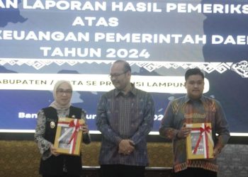 Plt. Bupati Way Kanan Terima Opini WTP Ke-15 Kali Berturut-Turut, Bukti Komitmen Tata Kelola Keuangan 