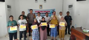 Sebanyak 15 KPM Kampung Negeri Batin, Terima Penyaluran BLT – DD TW ll TA 2025 Bulan April Mei Juni