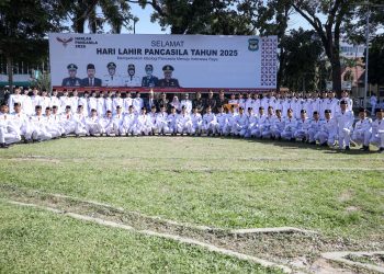 Wakil Wali Kota Pematangsiantar Herlina Bertindak Sebagai Inspektur Upacara Peringatan Hari Lahir Pancasila Tahun 2025