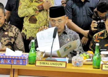 Hadiri RUPS Luar Biasa PT Bank Sumut, Bupati Simalungun Anton Achmad Saragih: “Bank Sumut Mitra Strategis Kita Di Kabupaten Simalungun”