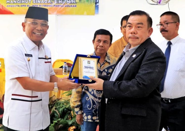 Hadiri FGD RUU KUHAP, Bupati Simalungun Himbau Masyarakat Agar Taat dan Patuh Pada Hukum