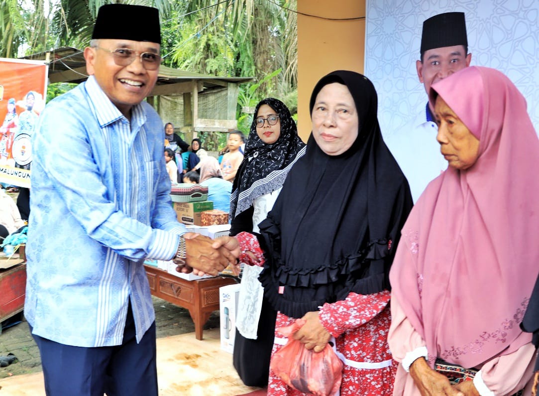 Momentum Idul Adha Sarana Berbagi Kepada Sesama, Bupati Simalungun: "Dalam Berqurban Yang Terpenting Keikhlasan" Momentum Idul Adha Sarana Berbagi Kepada Sesama, Bupati Simalungun: "Dalam Berqurban Yang Terpenting Keikhlasan"