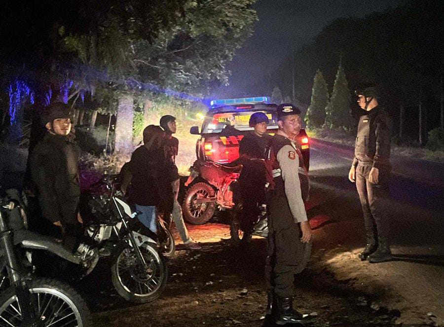 Sat Samapta Polres Simalungun Gelar Patroli Blue Light, Tim Printis Presisi Cegah Balap Liar Sat Samapta Polres Simalungun Gelar Patroli Blue Light, Tim Printis Presisi Cegah Balap Liar