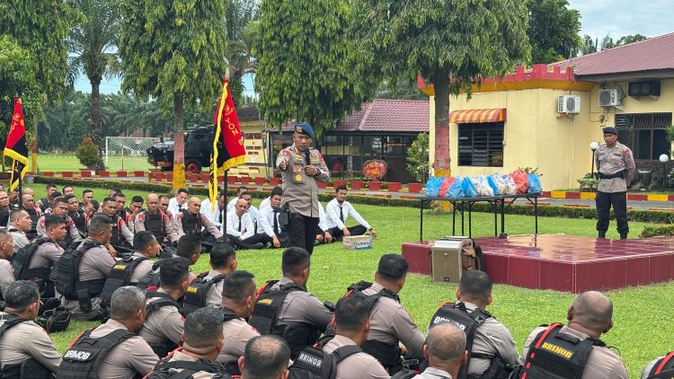 Apel Penuh Semangat dan Kebersamaan, Dansat Brimob Polda Sumut Hadir di Tengah Personel Tebing Tinggi