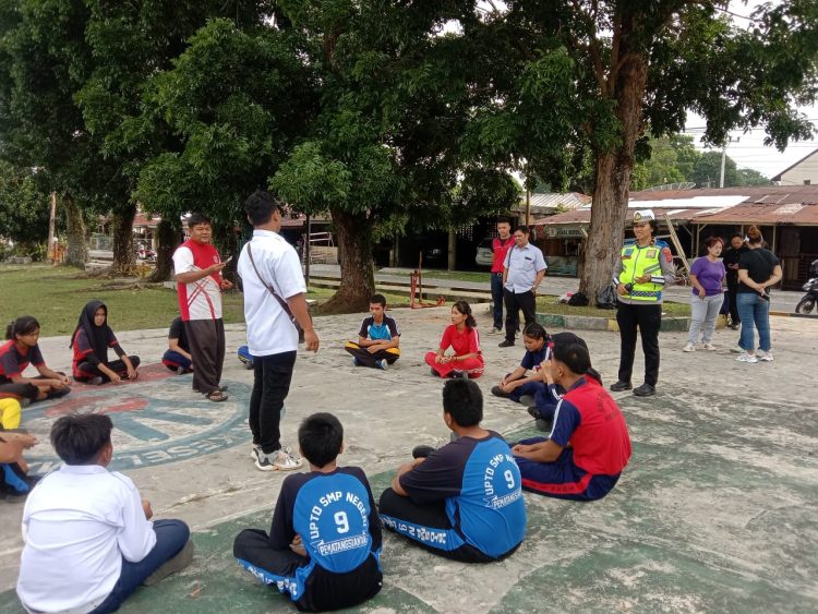 Edukasi Pelajar, Sat Lantas Polres Pematangsiantar Laksanakan Pelatihan Mandiri kepada PKS