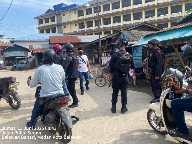 Operasi antik 2025, Satuan Brimob Polda Sumut Turun Ke Belawan Antisipasi Gangguan Kamtibmas