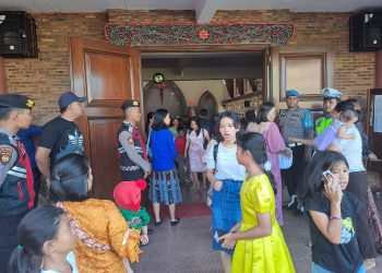 Pastikan Ibadah Minggu Berjalan Aman dan lancar, Polres Tapteng Amankan Sejumlah Gereja