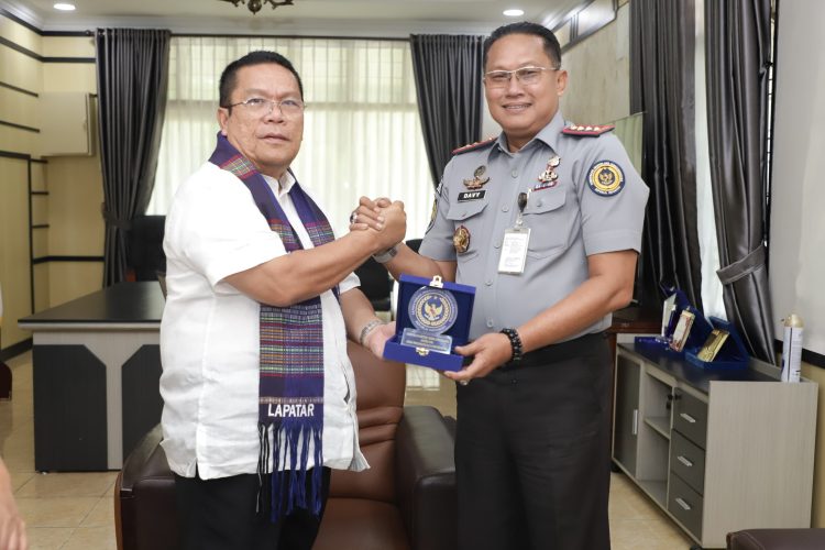 Wali Kota Pematangsiantar Wesly Silalahi Menerima Audiensi Kalapas Kelas IIA Pematangsiantar Davy Bartian