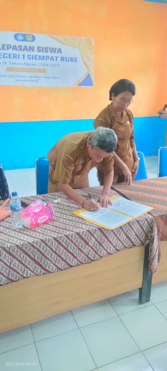 Pemkab Pakpak Bharat Lakukan Penandatanganan PKS Pemanfaatan Kartu Identitas Anak