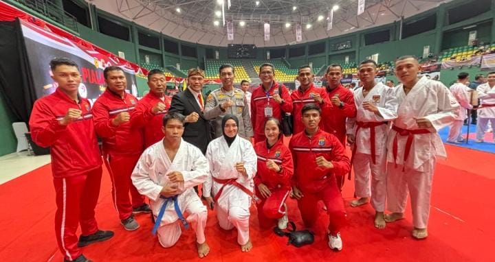 4 Emas untuk Polda Sumut di Kejurnas Karate Piala Kapolri 2025, Aksi Gemilang Personel Satuan Brimob Polda Sumut dalam Ajang Nasional 4 Emas untuk Polda Sumut di Kejurnas Karate Piala Kapolri 2025, Aksi Gemilang Personel Satuan Brimob Polda Sumut dalam Ajang Nasional