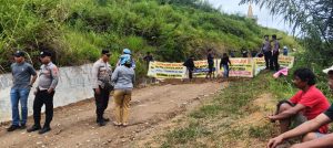 Lahan Masih Diperkarakan, Keturunan Ompu Gugun Sinurat Minta Masyarakat Aktivitas Pembangunan Tugu Raja Pagi Sinurat Dihentikan
