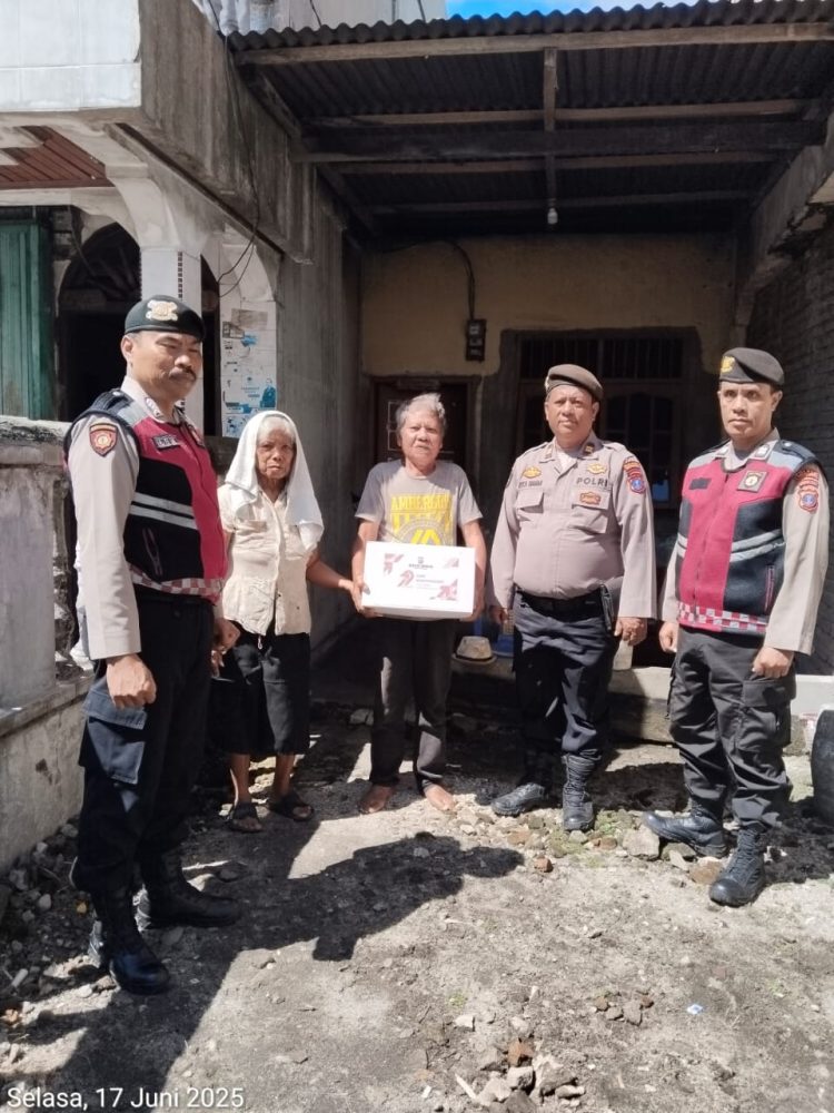 Sambut HUT Bhayangkara ke 79, Sat Samapta Polres Pematangsiantar Salurkan Bansos kepada Warga Yang Membutuhkan