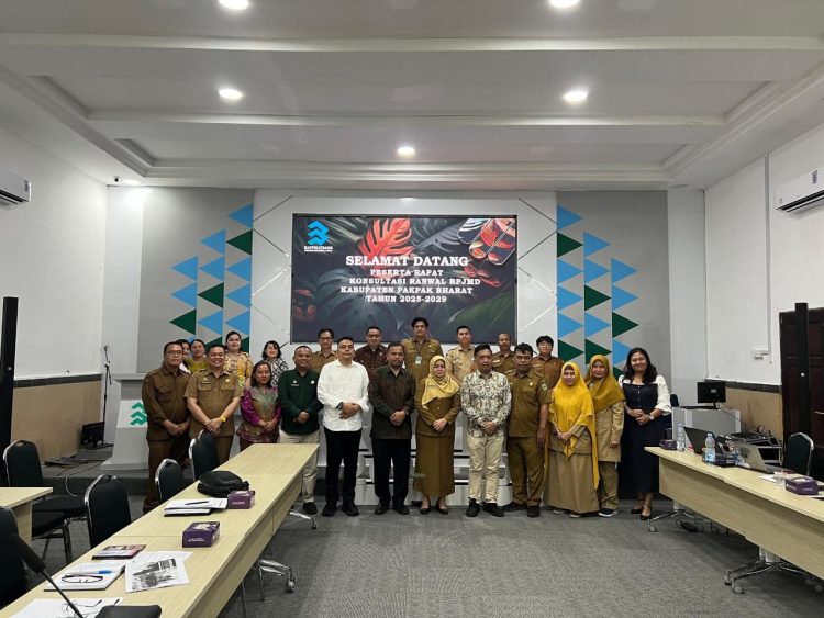 Pemkab Pakpak Bharat Ikuti Konsultasi Rancangan Awal RPJMD Tahun 2025-2029 di Medan