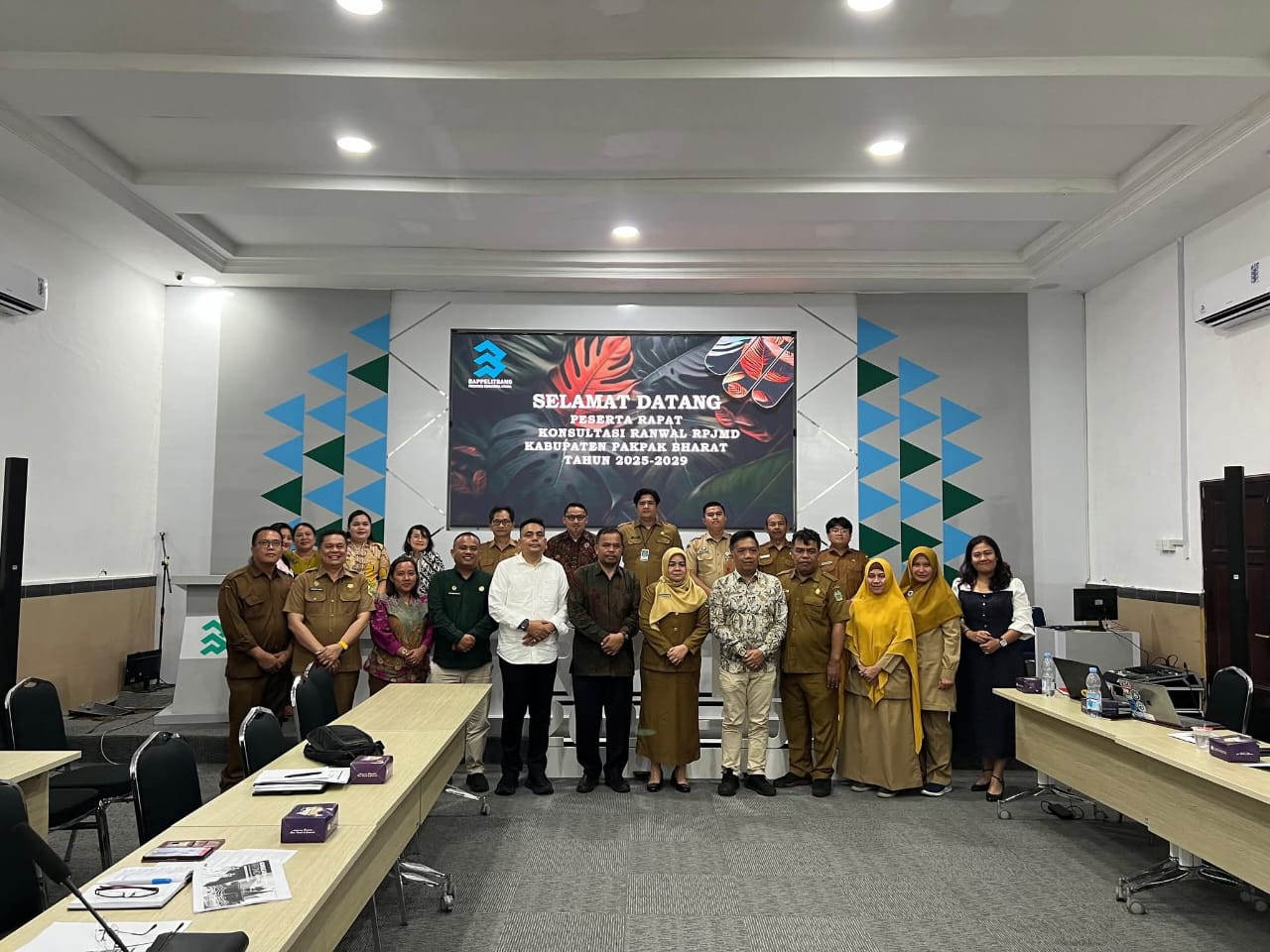 Pemkab Pakpak Bharat Ikuti Konsultasi Rancangan Awal RPJMD Tahun 2025-2029 di Medan