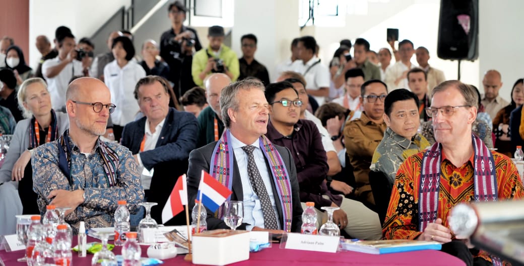 Wakil Bupati Simalungun Hadiri Pertemuan DEN RI dan Delegasi Belanda, untuk Pengembangan Sistem Pangan Berkelanjutan di Danau Toba