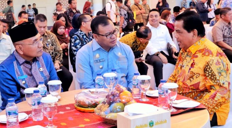 Bupati Simalungun Anton Achmad Saragih Tandatangani Nota Kesepahaman Percepatan Pengadaan Sarana SPPG Program MBG