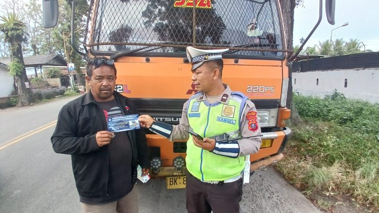 Sat Lantas Polres Pematangsiantar Gencar Sosialisasi Larangan Overload dan Overdimensi