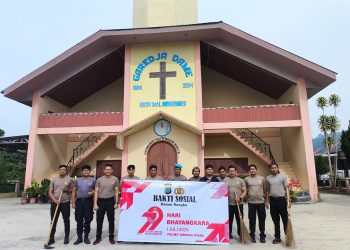 Menyambut HUT Bhayangkara ke-79, Polres Taput Laksanakan Bhakti Religius di Sejumlah Gereja dan Mesjid