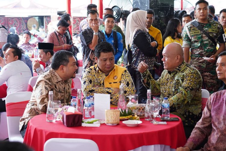 Bupati Pakpak Bharat Hadiri Perayaan Ulang Tahun Ke-75 Kodam I/BB