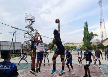Binmas Polres Pematangsiantar Gelar Pertandingan Persahabatan Bola Volly Antar Satpam