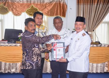 Wakil Bupati Tapteng Hadiri Rapat Paripurna DPRD Penyampaian Ranperda Pertanggungjawaban APBD TA 2024
