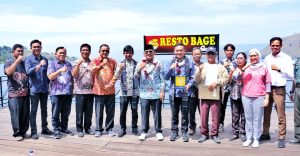 Resmikan Restoran Terapung di Nagori Ujung Saribu, Bupati Simalungun Tekankan Sikap Ramah Tamah dan Jaga Kebersihan