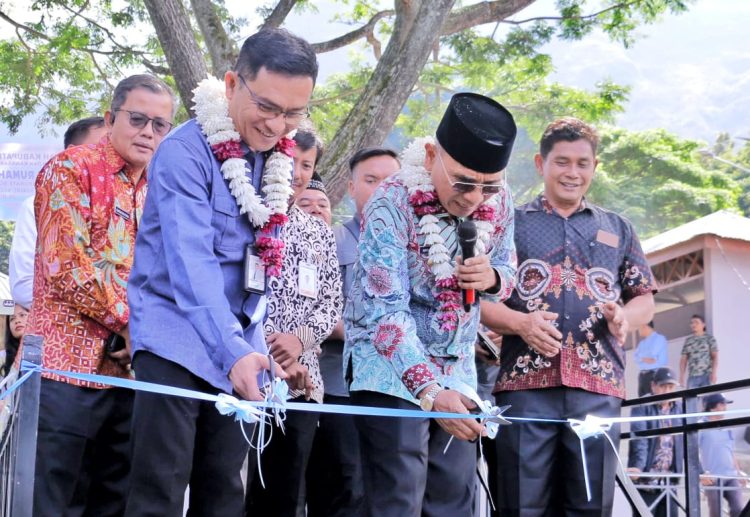 Resmikan Restoran Terapung di Nagori Ujung Saribu, Bupati Simalungun Tekankan Sikap Ramah Tamah dan Jaga Kebersihan