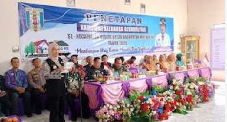 Plt Bupati Way Kanan Tetapkan Kampung KB Negeri Besar