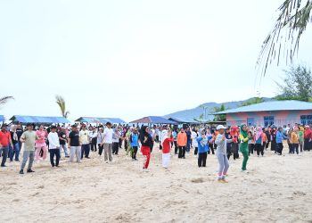Senam Bersama ASN, Wakil Bupati Tapteng : SKJ Meningkatkan Kesehatan Dan Semangat Kerja