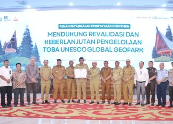 Bupati Simalungun Tandatangani Komitmen Dukung Revalidasi Toba UNESCO Geopark Global