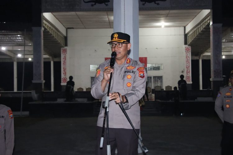 Pastikan Tupoksi Berjalan Dengan Baik, Kapolres Dan Waka Polres Pakpak Bharat Cek Kinerja Personil
