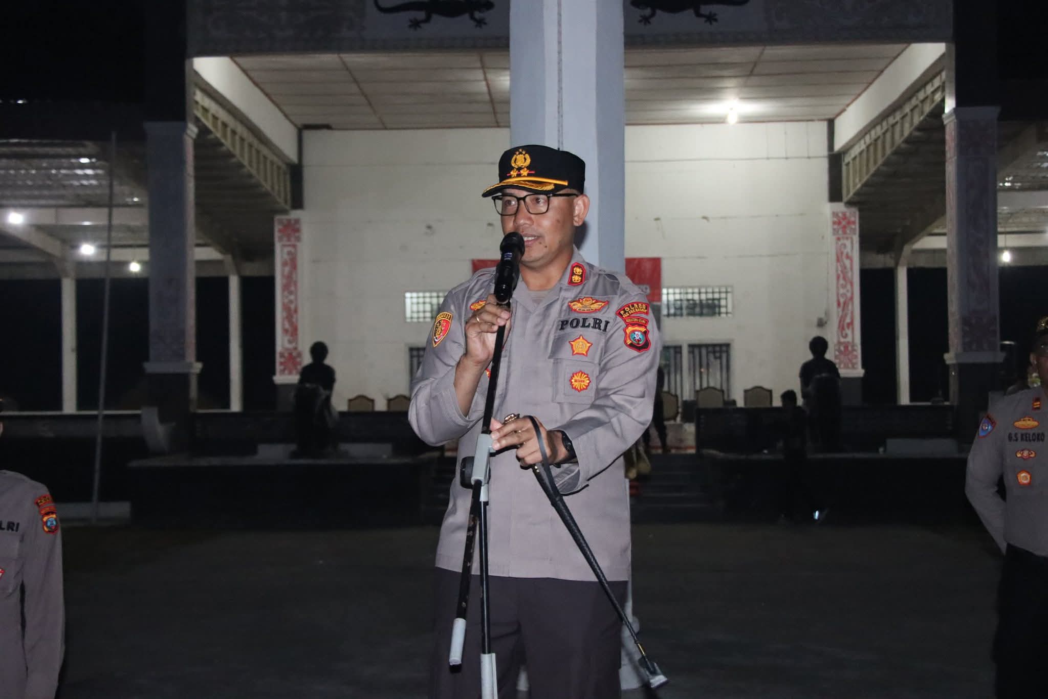 Pastikan Tupoksi Berjalan Dengan Baik, Kapolres Dan Waka Polres Pakpak Bharat Cek Kinerja Personil