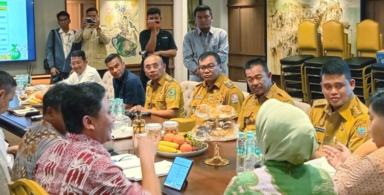 Bupati Simalungun Anton Achmad Saragih Bersama Gubsu Mengikuti Pertemuan Dengan Menteri PKP RI, Bahas Program 3 Juta Rumah