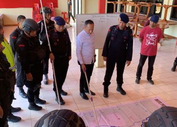 Profesional dan Siap Siaga, Satuan Brimob Batalyon C Pelopor Polda Sumut Laksanakan Tactical Floor Game dan Gladi Pengawalan Pemindahan Tahanan di Sipirok