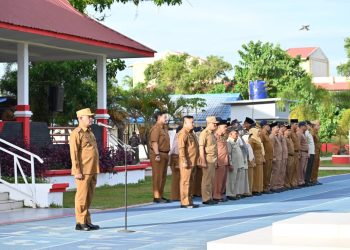 Wakil Bupati Tapteng Bertindak Selaku Pembina Apel Gabungan ASN Lingkungan Pemkab Tapteng