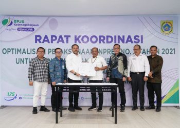 Bupati Pakpak Bharat Dan Kepala Kantor Wilayah BPJS Ketenagakerjaan Sumbagut Sepakat Tandatangani Perlindungan Jaminan Sosial Ketenagakerjaan Bagi Pekerja Rentan