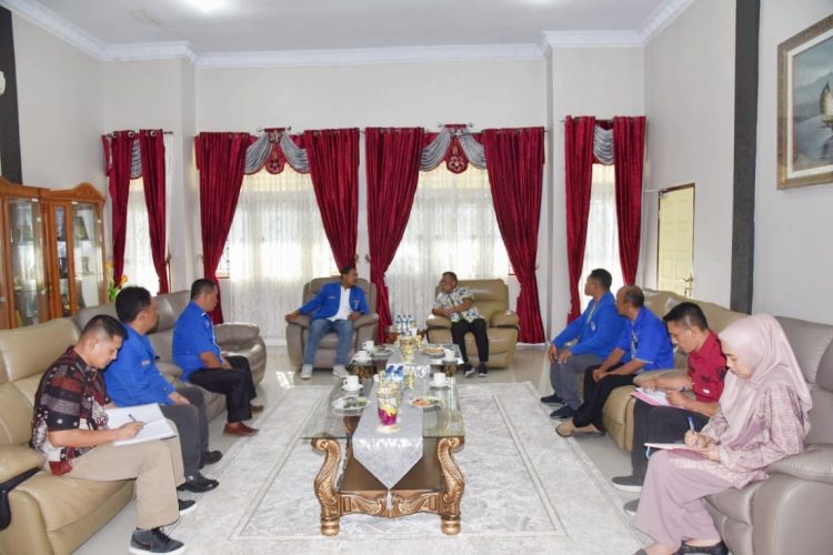 Bupati Tapanuli Tengah Ajak DPC GAMKI Tapteng Bersinergi Membangun Tapteng