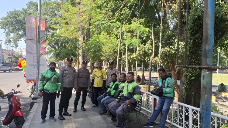 Sat Binmas Polres Pematangsiantar Patroli Rutin Sambang Kamtibmas di Jalan Adam Malik